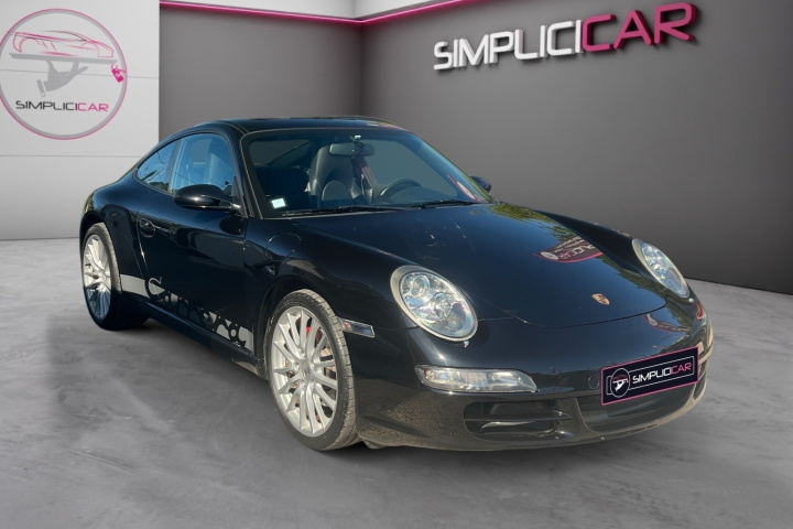 PORSCHE 911 CARRERA COUPE 997