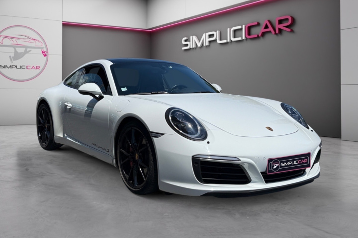 PORSCHE 911 CARRERA COUPE